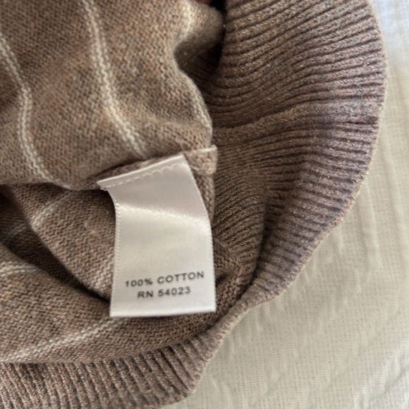 Banana Republic Men’s Crewneck Sweater - Picture 4 of 5